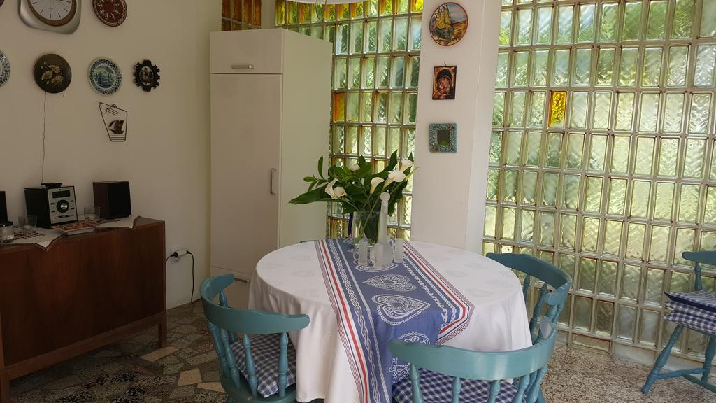 Holiday House Altea Banjole Szoba fotó